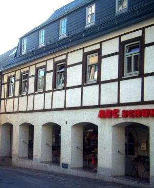 Fachwerkhaus mit Kollonaden/ Bürgerhaus, Hauptmarkt 6 / heutige Ansicht