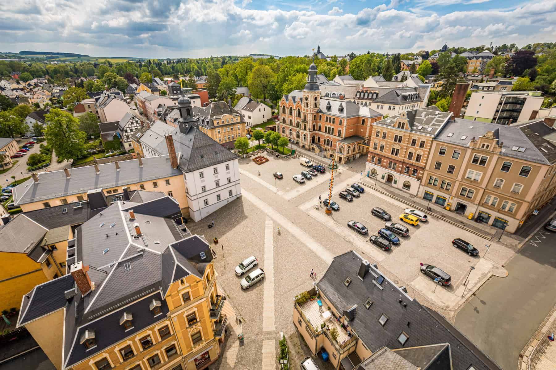 Der Stollberger Markt mit Rathaus von oben